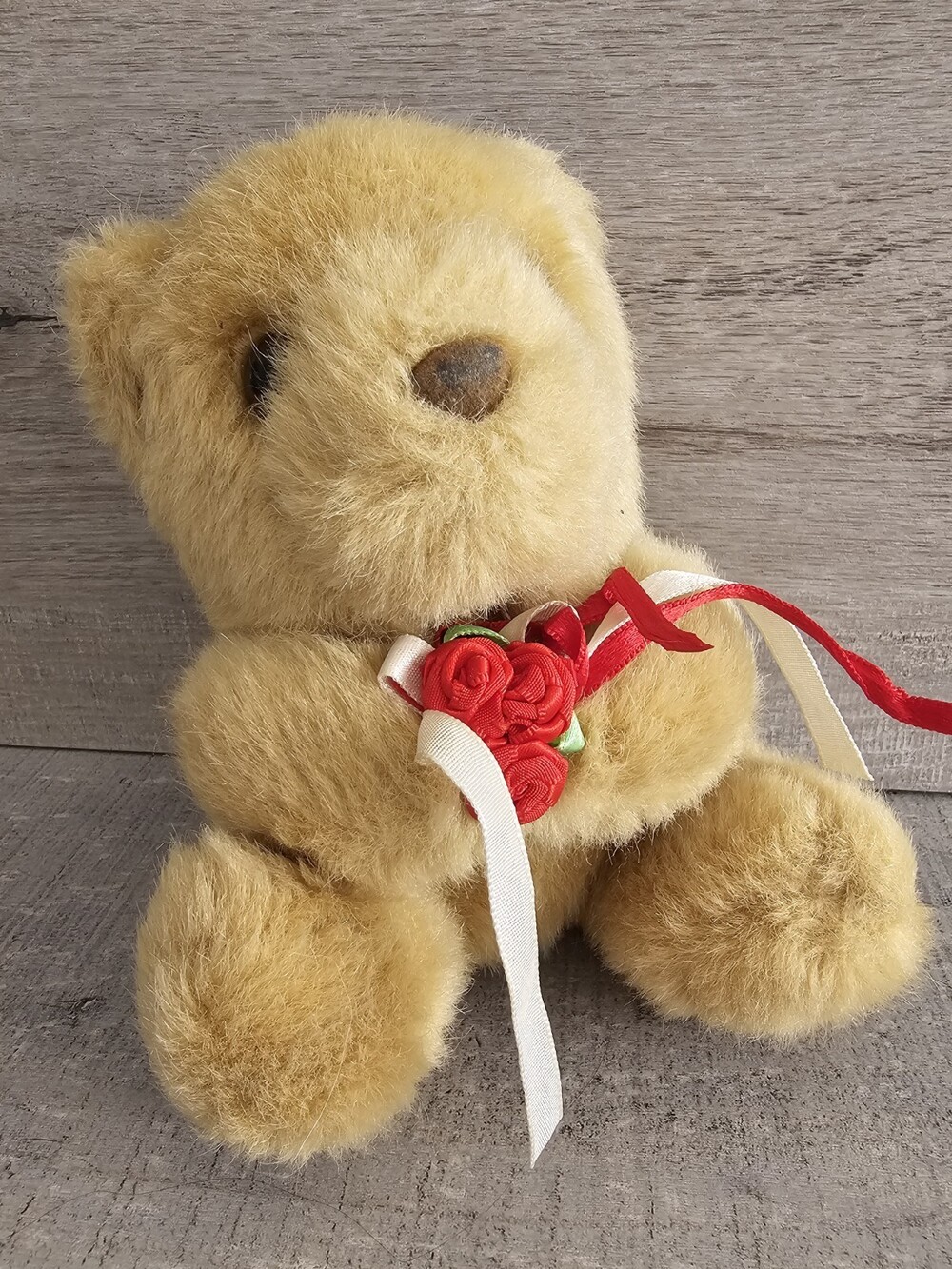 Fiesta Teddy Bear Plush Beige With Rose Bouquet Stuffed Animal Toy 5" Sitting